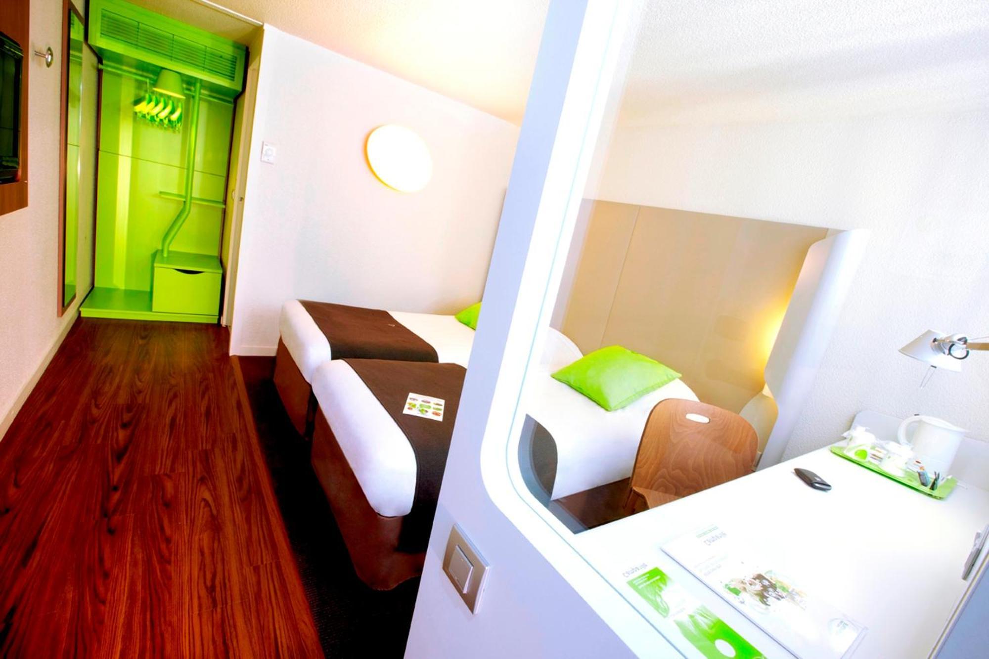Hotel Campanile Orleans Nord - Saran Kamer foto